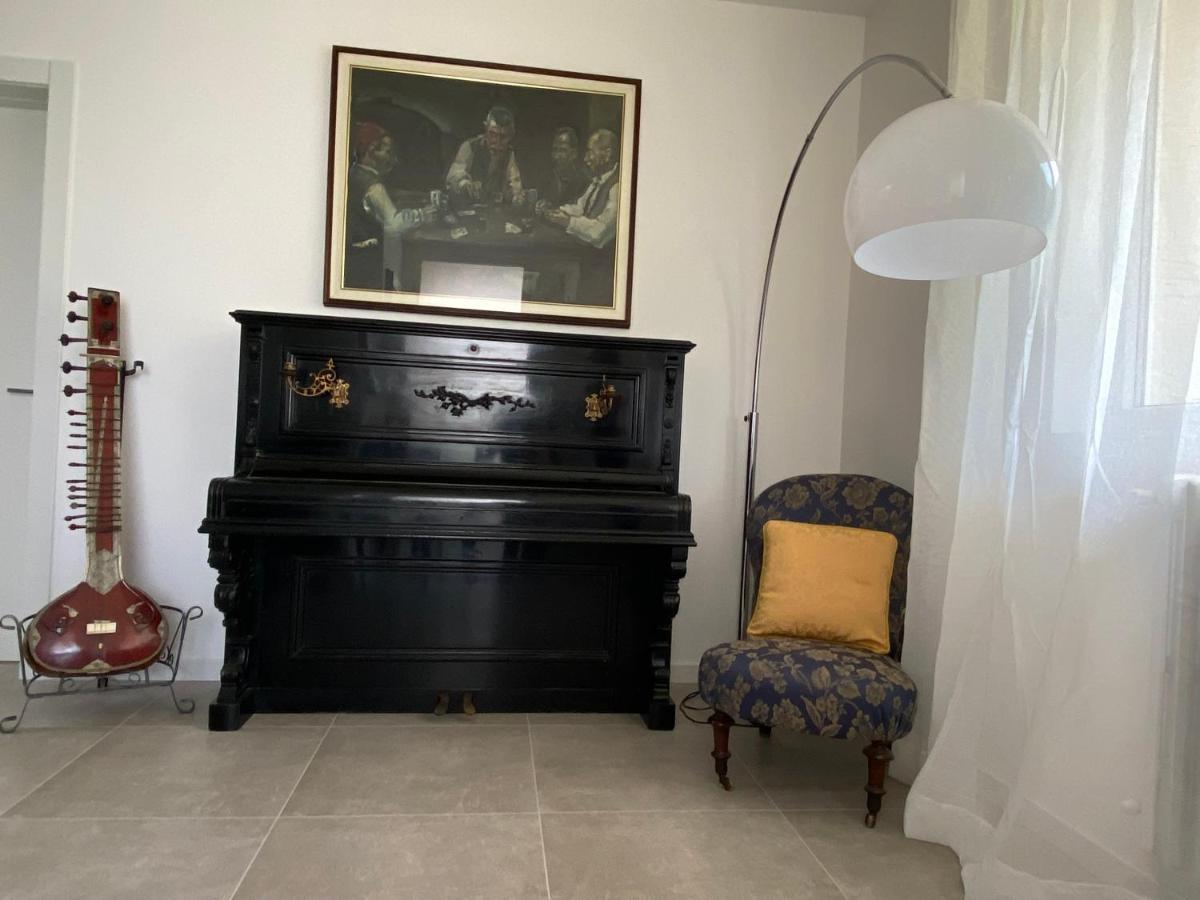Maison Morandi Spinone Al Lago Exterior foto